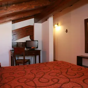 https://agroturismo-la-casa-vieja.basquecountryhotels.org