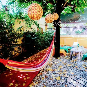 https://feetup-garden-house-hostel-barcelona.catalonia-hotels.com